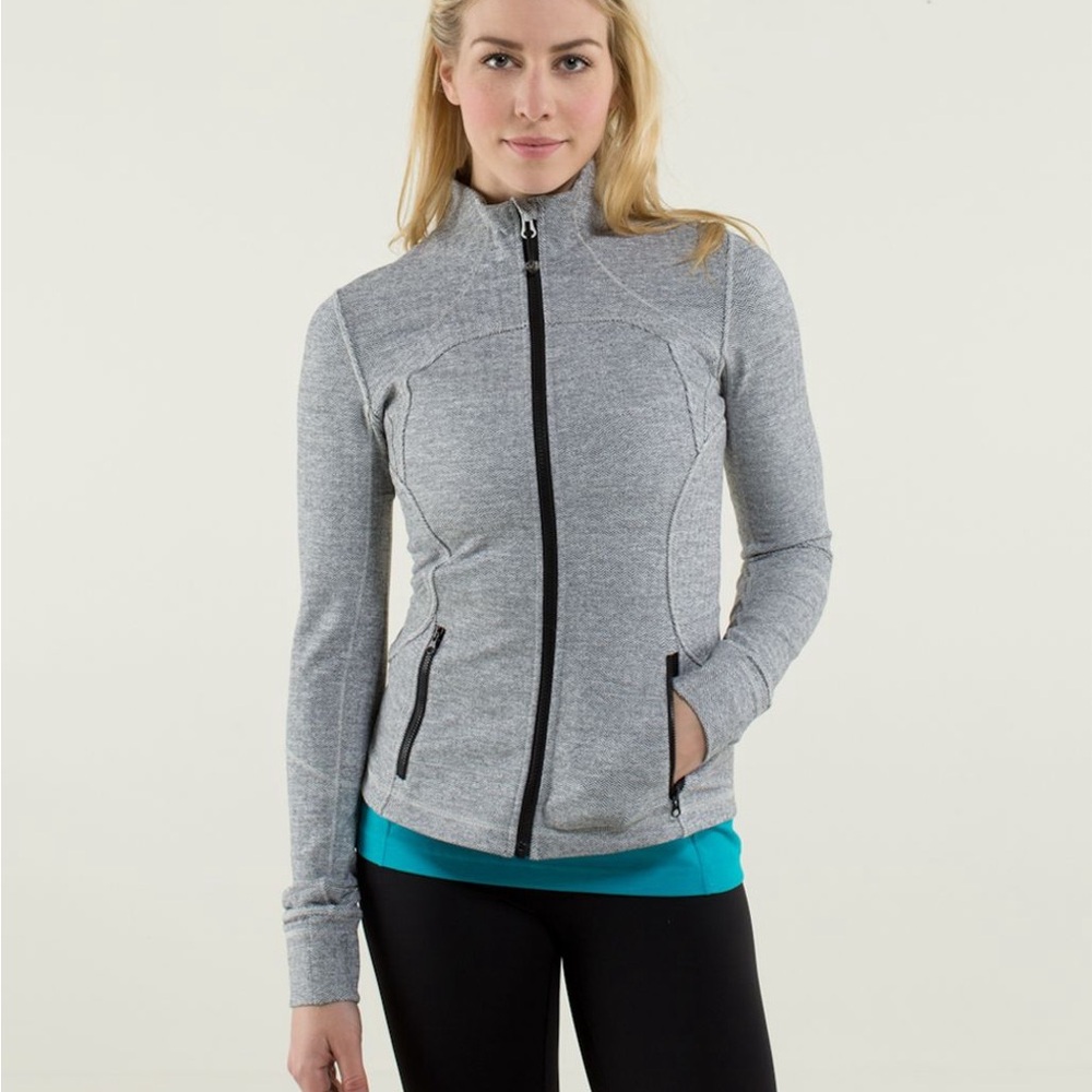 EUC Lululemon Forme Jacket II *Textured